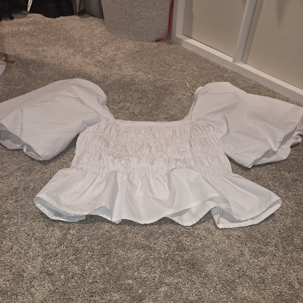 Francesca's Collections White Smocked Blouse